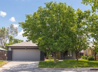 4097 Deaton Dr, Olivehurst, CA 95961