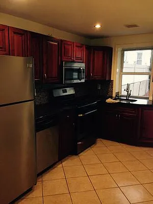 Rented by Urban Realty NYC | media 4