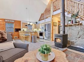 1697 Warren Wagon Rd