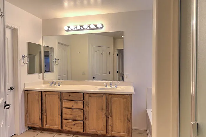 717 W Camino Tunera — Photo 30