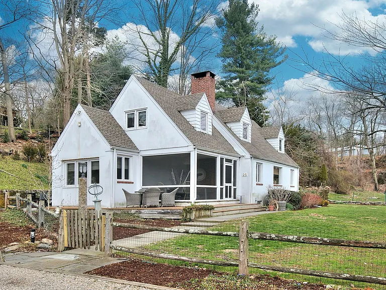 28 Narrow Rocks Rd — Photo 15