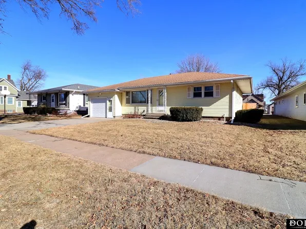 108 8th St, Scribner, NE 68057