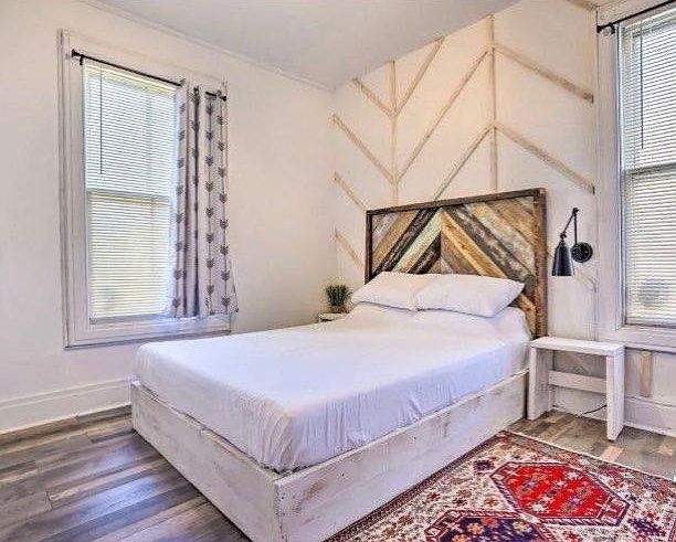 1st image of 564 Highland Ave #2