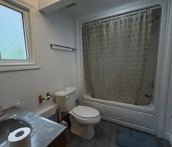 471 Randolph Ave — Photo 14