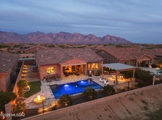 13655 N Meadowhawk Ln, Oro Valley, AZ 85755