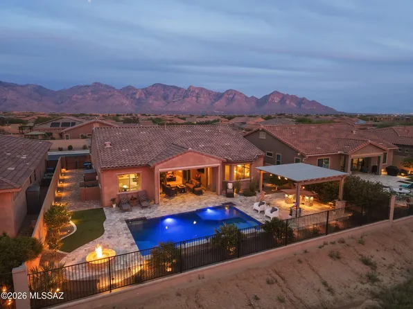 13655 N Meadowhawk Ln, Oro Valley, AZ 85755