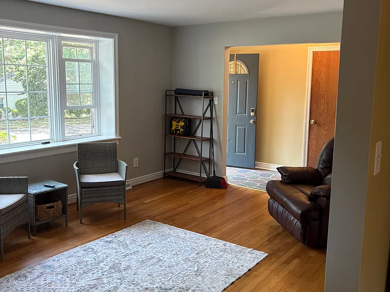 4908 Monumental St — Photo 5