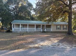 7891 Suellen St, Sneads, FL 32460