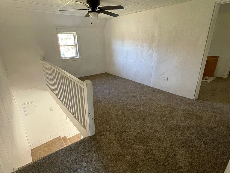 Extra area upstairs for an office, playroom or additional bedroom