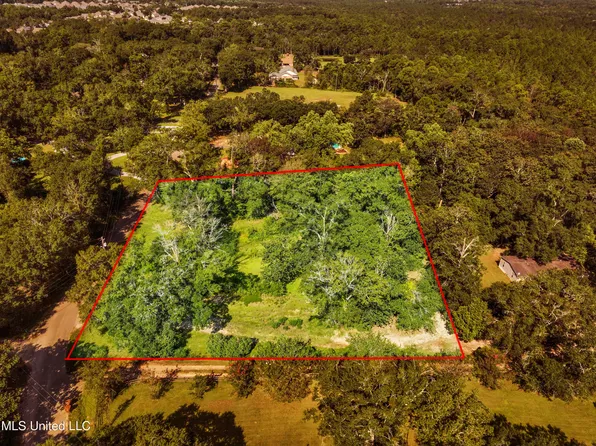 11404 Coleman Rd, Gulfport, MS 39503