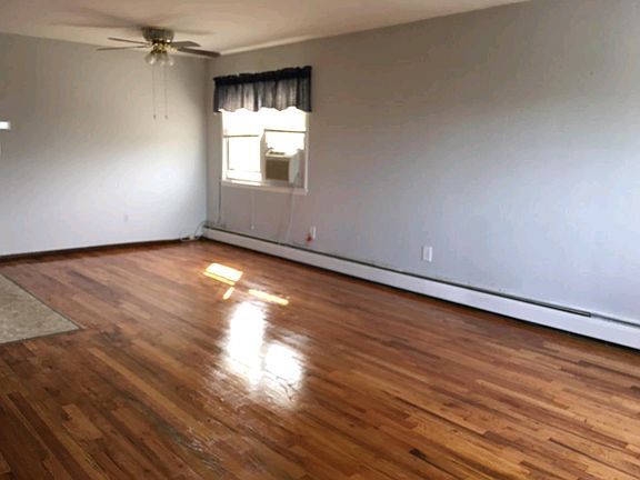 3rd image of 2343 120th St #2FL