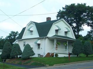 2831 Mercer Rd, New Castle, PA 16105