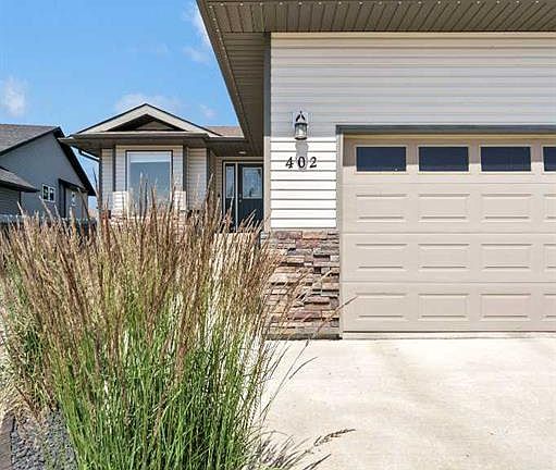 3rd image of 402 S Jesmond Pl SW