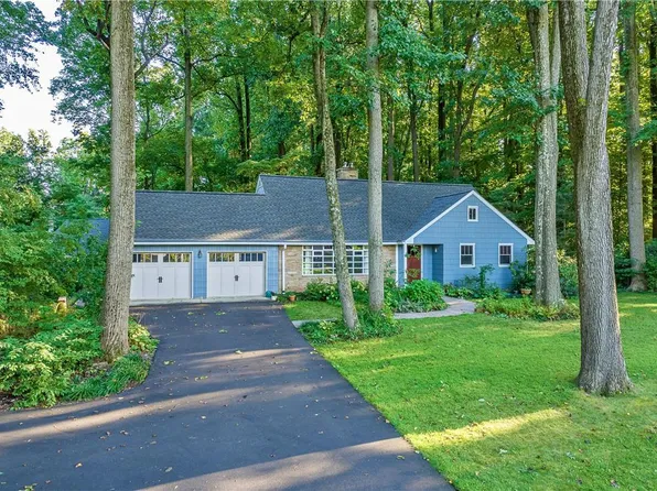 5124 Faith Ave, Coopersburg, PA 18036