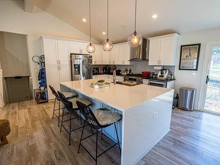 3650 Fortingale Rd — Photo 5