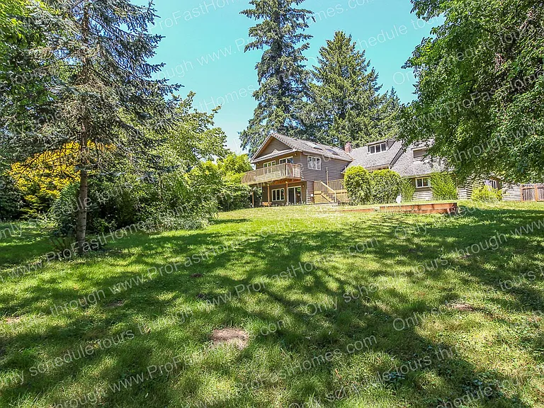 7840 SW West Slope Dr — Photo 45