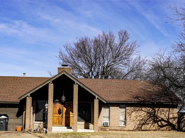 8905 E 49th St, Tulsa, OK 74145