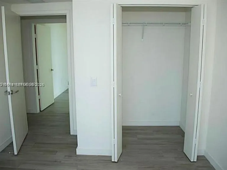1100 S Miami Ave #2407 — Photo 6
