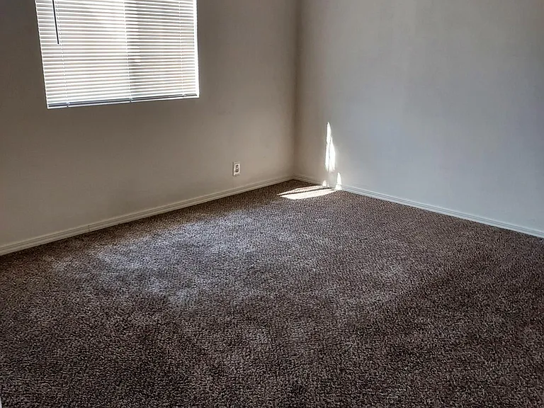 14072 Hanford Armona Rd — Photo 5