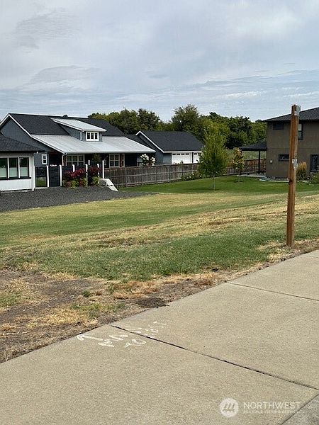 5th image of 293 Arabica Rd