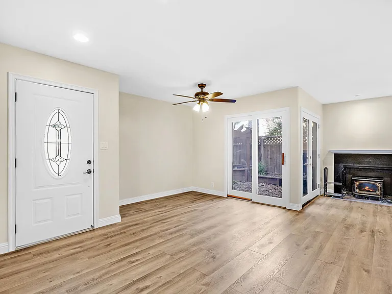 601 Garden Creek Pl — Photo 12