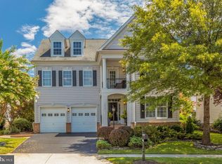 22749 Highcrest Cir, Ashburn, VA