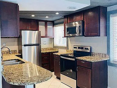 6901 N Lagoon Dr #10 — Photo 6
