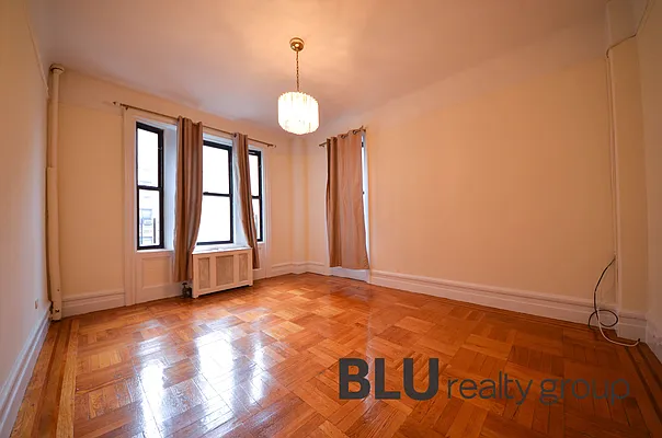 Rented by BLU Real Estate | media 6