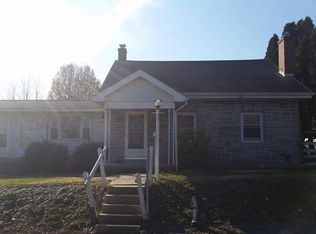 179 W Main St, Fredericksburg, PA 17026