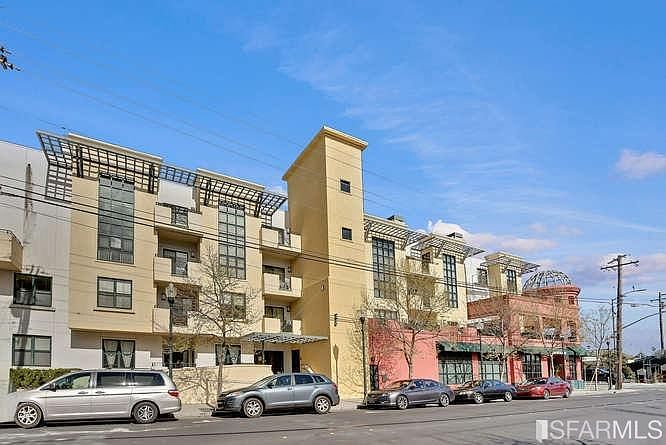 1st image of 225 9th Ave APT 319