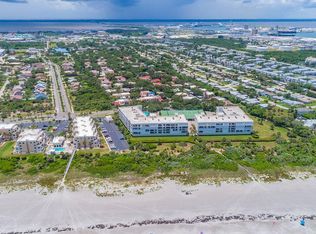 8759 Live Oak Ct, Cape Canaveral, FL 32920