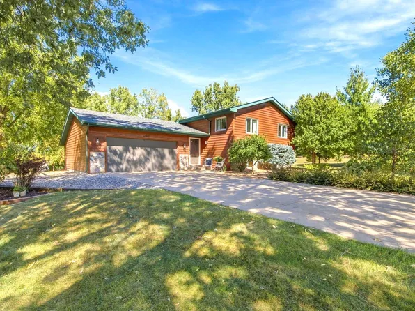 13601 Dan Patch Ln, Savage, MN 55378