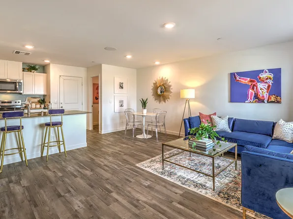 504 Golden Myna Ave, Henderson, NV 89011