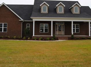 125 Saratoga Dr S, Murray, KY 42071