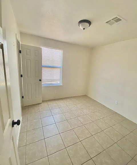 6204 Weems Ct #A — Photo 3