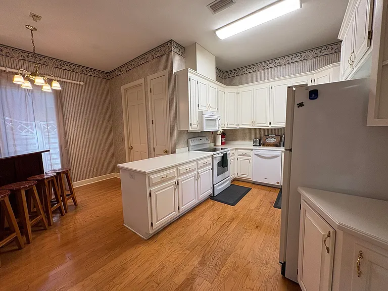1661 Vintage Ridge Ct — Photo 26