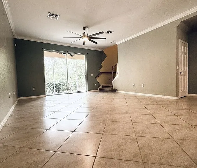 10258 Via Colomba Cir — Photo 2