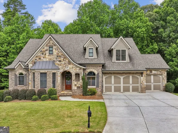 963 Garner Creek Dr SW, Lilburn, GA 30047