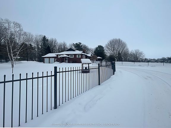 3rd image of 911 School Rd