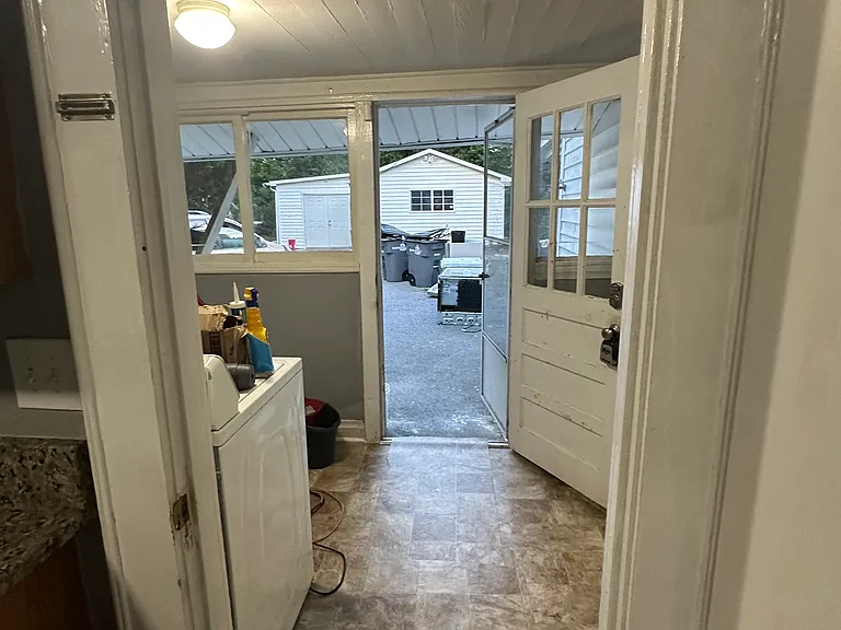 2803 S Cannon Blvd — Photo 16