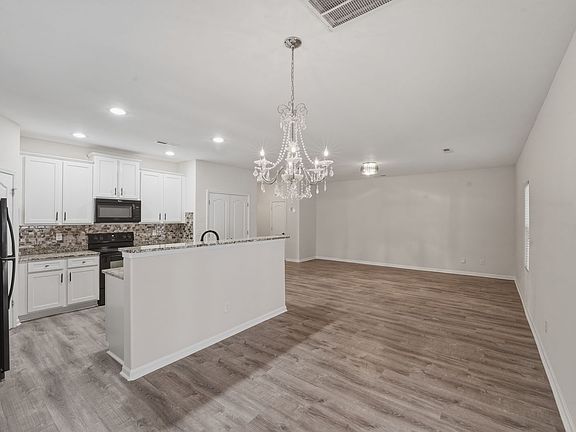 2nd image of 8422 Candlenut Ln