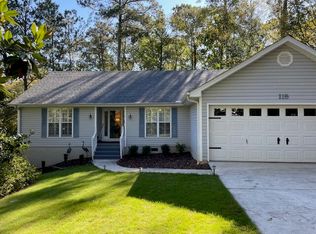 115 Waters Edge Dr, Mc Cormick, SC 29835