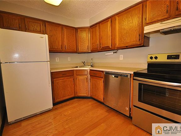 3rd image of 8020 Tamarron Dr #8020