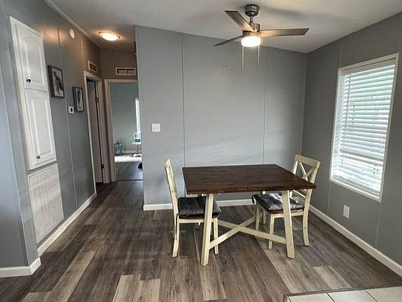 5th image of 288 Gardenia Ln