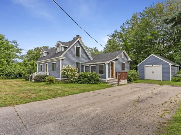 32 Western Avenue, Kennebunk, ME 04043