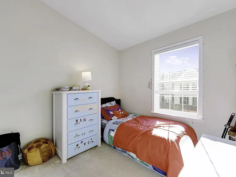 242 Schramm Loop — Photo 12