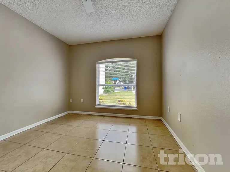 11621 Ivy Flower Loop — Photo 9
