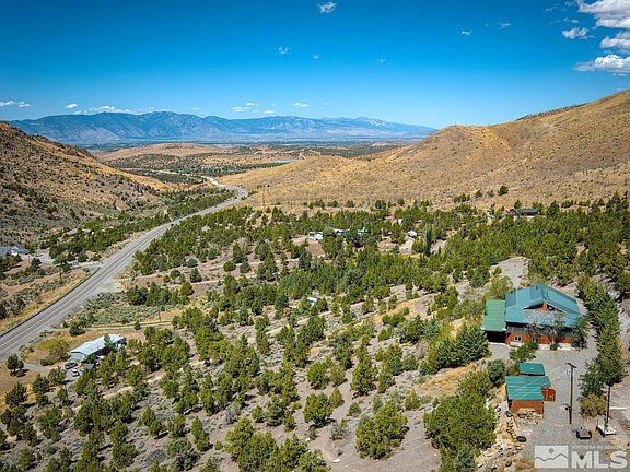 2nd image of 115 S Highway 395