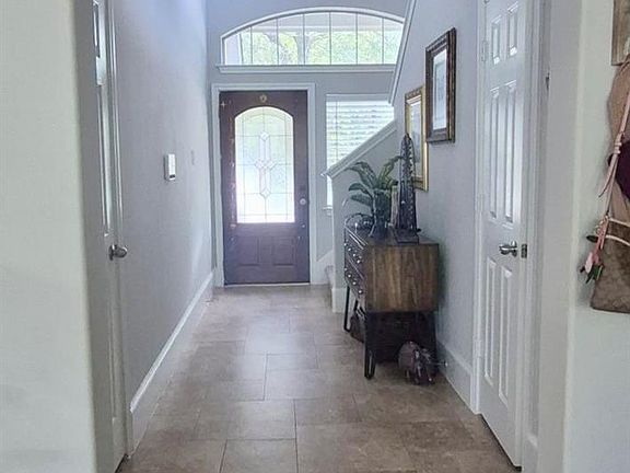 3rd image of 42 E Burberry Cir