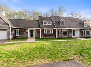 74 High St, Portland, CT 06480